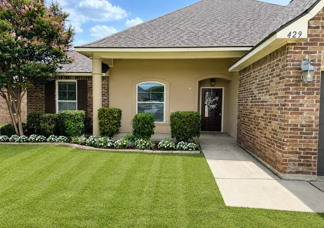 2nd image of 429 Remington, Bossier City, LA 71111 | MLS# 21252247