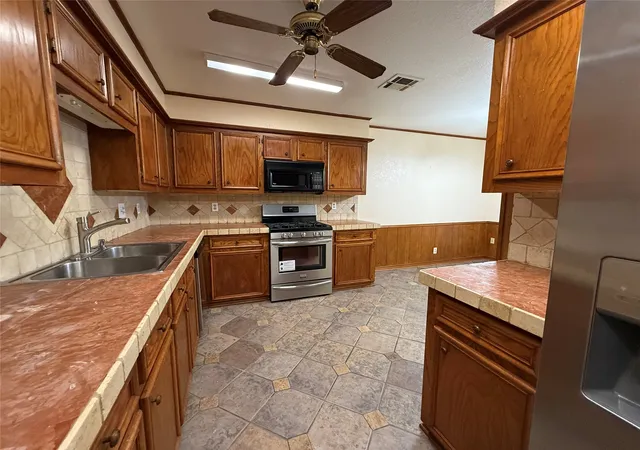 Homes for sale in Corsicana, TX | 503 Lexington Dr, Corsicana, TX 75110 | MLS# 21261538