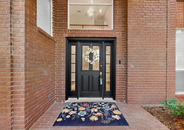 Photo 4 of Single family home for sale at 640 Forest Bend Dr, Plano, TX 75025 | MLS# 21262443 | Listing updated on 2026-10-08