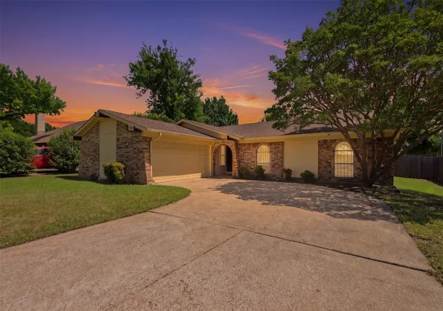 Homes for sale in Richardson, TX | 1622 Wendy Wy, Richardson, TX 75081 | MLS# 21256246