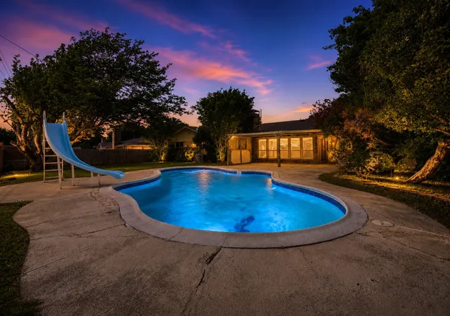 Photo 1 of Single family home for sale at 1622 Wendy Wy, Richardson, TX 75081 | MLS# 21256246 | Listing updated on 2026-09-20