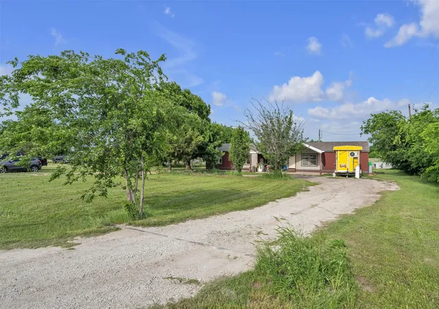 Homes for sale in Joshua, TX | 9600 High Rd, Joshua, TX 76058 | MLS# 21261292