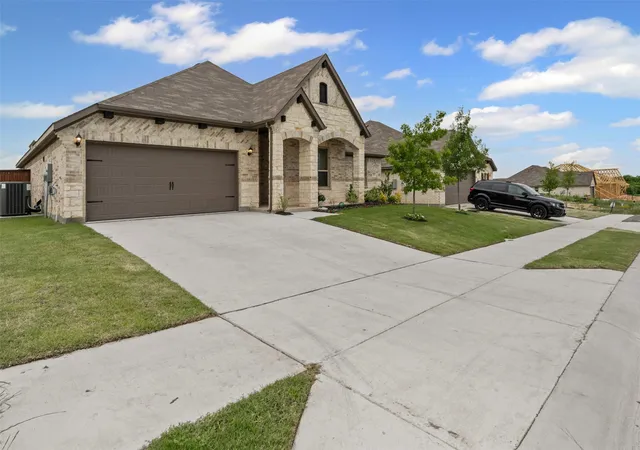 Homes for sale in Godley, TX | 220 Shepards St, Godley, TX 76044 | MLS# 21262669