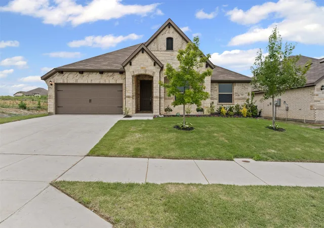 Homes for sale in Godley, TX | 220 Shepards St, Godley, TX 76044 | MLS# 21262669