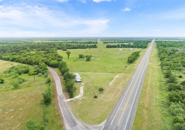 Photo 2 of Sale Pending at 120 Lcr 632, Groesbeck, TX 76642 | MLS# 21262607 | Listing updated on 2026-07-13