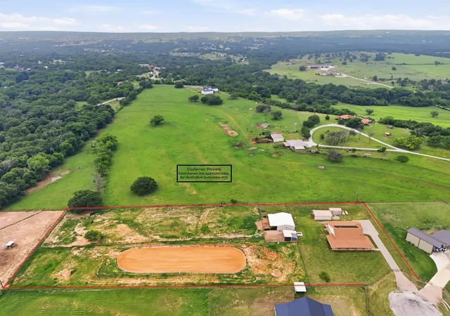 Photo 3 of Single family home for sale at 3517 Ethan Ct, Weatherford, TX 76088 | MLS# 21262672 | Listing updated on 2026-10-01