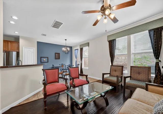 Photo 2 of Single family home for sale at 828 Apple Hill Dr, Allen, TX 75013 | MLS# 21262730 | Listing updated on 2026-08-22