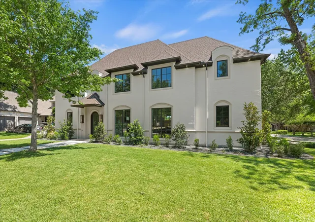 Photo 3 of Sale Pending at 7159 Wildgrove Ave, Dallas, TX 75214 | MLS# 21262805 | Listing updated on 2026-07-19