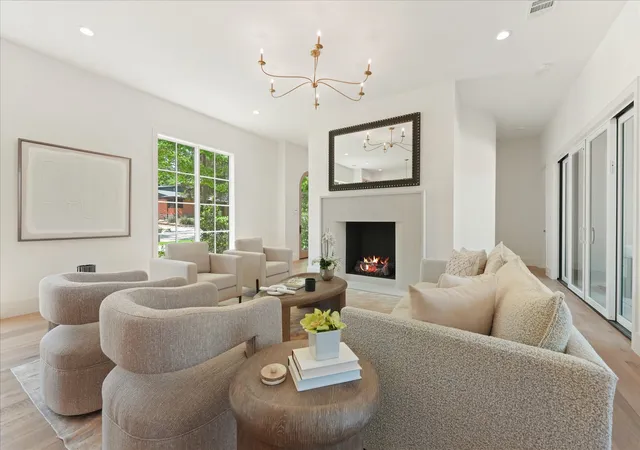 Photo 4 of Sale Pending at 7159 Wildgrove Ave, Dallas, TX 75214 | MLS# 21262805 | Listing updated on 2026-07-19