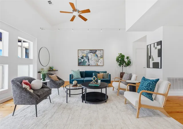 1st image of 4214 Swiss Ave #A, Dallas, TX 75204 | MLS# 21260559