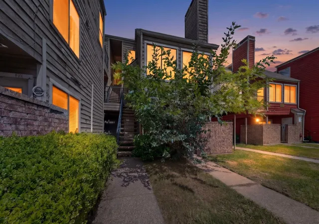 Homes for sale in Dallas, TX | 9811 Walnut St #203, Dallas, TX 75243 | MLS# 21262879