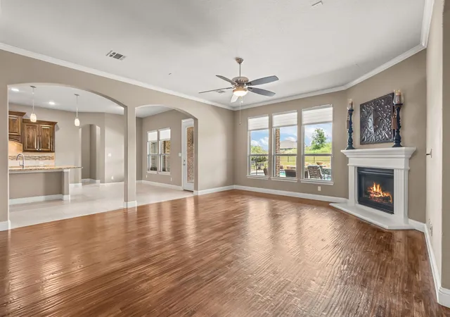 Photo 4 of Single family home for sale at 12731 Bella Roma Dr, Fort Worth, TX 76126 | MLS# 21250873 | Listing updated on 2026-09-04