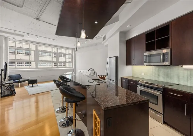 Photo 3 of Condo for sale at 2600 W 7th St #2532, Fort Worth, TX 76107 | MLS# 21255077 | Listing updated on 2026-09-24