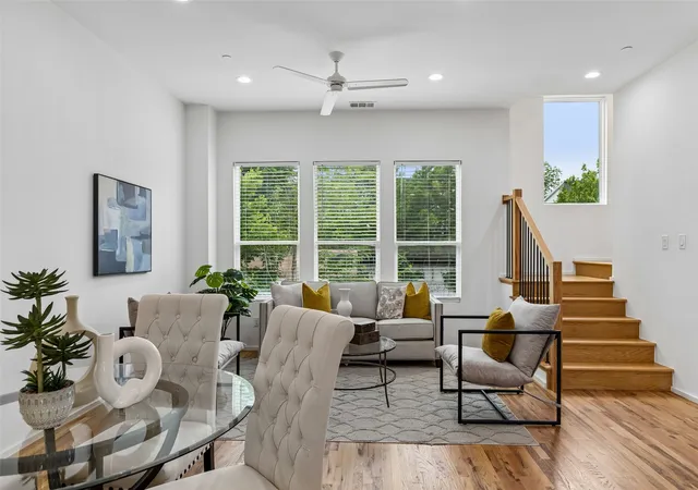Photo 2 of Condo for sale at 5647 Live Oak St #103, Dallas, TX 75206 | MLS# 21260904 | Listing updated on 2026-08-31
