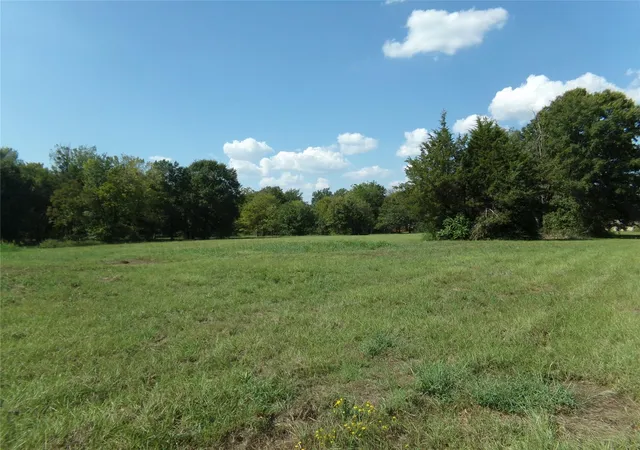 Photo 2 of Land for sale at 000 E Cherry St, Paris, TX 75460 | MLS# 21263277 | Listing updated on 2026-08-18