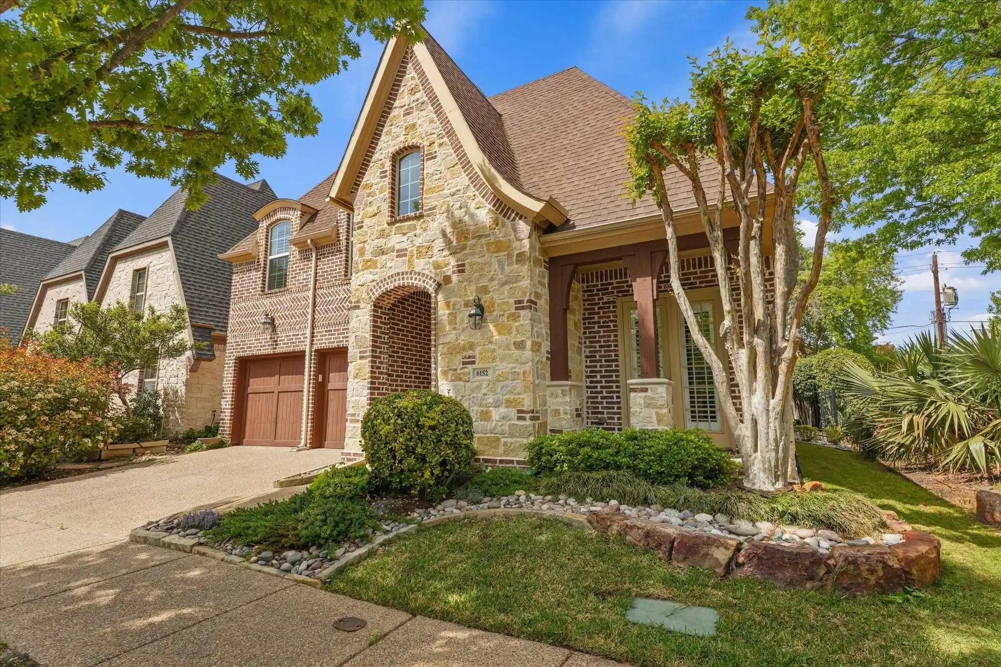 Photo 1 of Sale Pending at 6152 Stapleford Cir, Dallas, TX 75252 | MLS# 21263229 | Listing updated on 2026-06-25