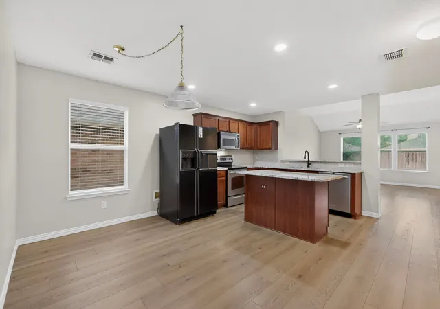 2nd image of 4328 Tranquility Dr, Fort Worth, TX 76244 | MLS# 21259089