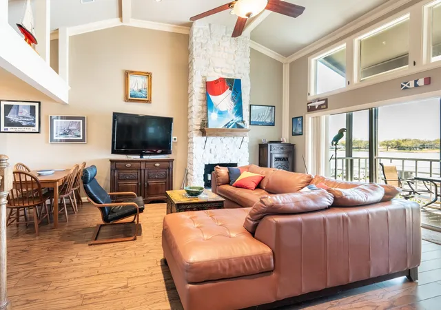 Homes for sale in Heath, TX | 300 Rush Creek Dr #B2, Heath, TX 75032 | MLS# 21262605