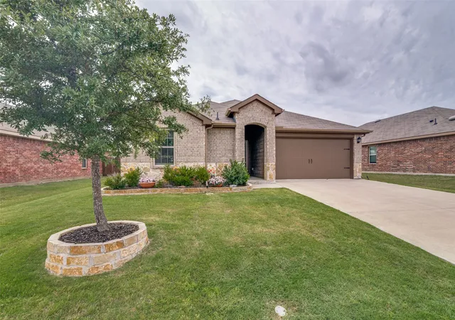 Photo 2 of Single family home for sale at 732 Meadow Creek Ln, Josephine, TX 75189 | MLS# 21263269 | Listing updated on 2026-07-28