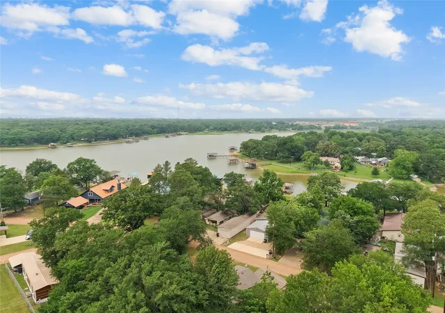 Homes for sale in Mabank, TX | 136 Erie St, Mabank, TX 75156 | MLS# 21263428