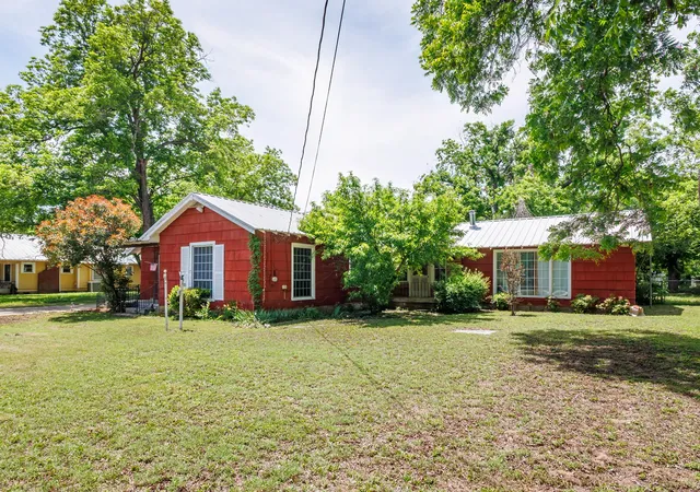 Homes for sale in Rising Star, TX | 510 S Main St, Rising Star, TX 76471 | MLS# 21263176