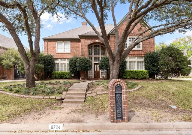 Photo 1 of Sale Pending at 6724 E Park, Fort Worth, TX 76132 | MLS# 21258031 | Listing updated on 2026-07-21