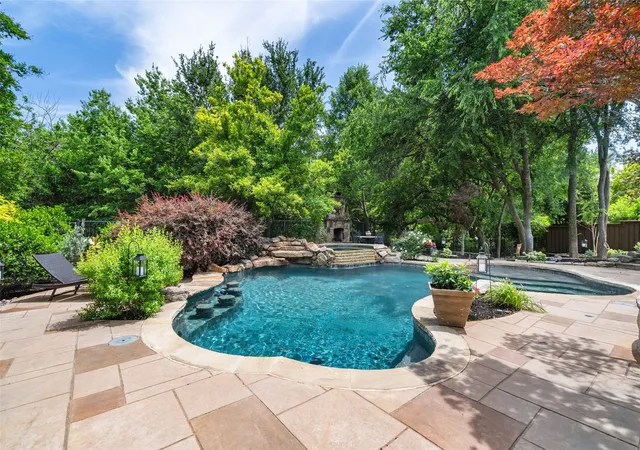 Photo 1 of Sale Pending at 1097 Limestone Ct, Allen, TX 75013 | MLS# 21263299 | Listing updated on 2026-08-30