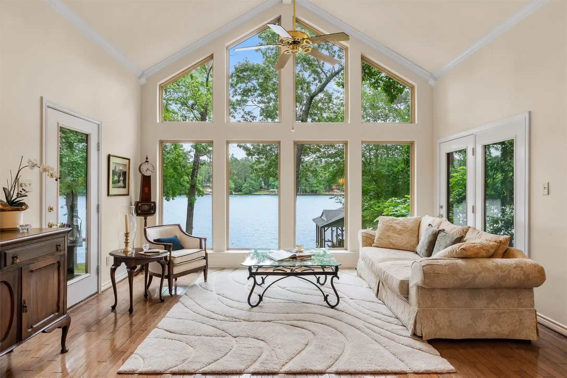 Photo 1 of Single family home for sale at 116 Pinewood Cvs, Holly Lake Ranch, TX 75765 | MLS# 21263182 | Listing updated on 2026-10-14