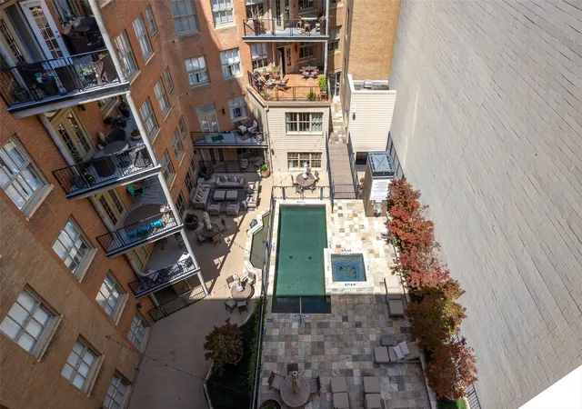 Listing Photo 2 - Condo for sale in The Neil P located at 411 W 7Th St, Fort Worth, TX 76102 - Unit #806