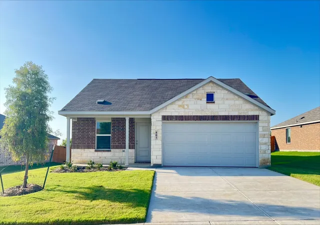 1st image of 401 Mcnelly Ln, Sherman, TX 75092 | MLS# 21263654
