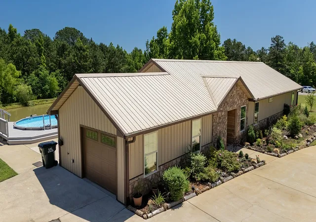 Homes for sale in Lindale, TX | 15460 County Road 434, Lindale, TX 75771 | MLS# 21263674