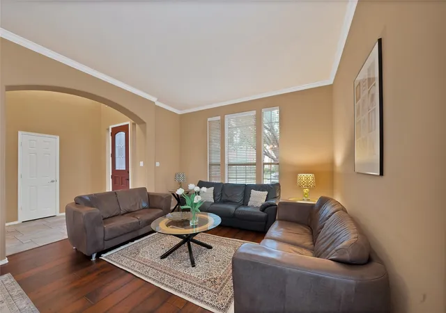 Photo 4 of Sale Pending at 12720 Bruschetta Dr, Frisco, TX 75033 | MLS# 21263329 | Listing updated on 2026-07-09
