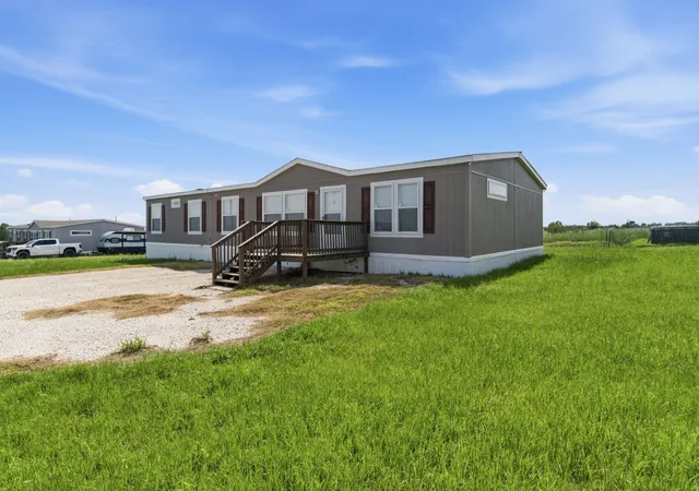 Photo 1 of Single family home for sale at 303 Mesa Rdg, Decatur, TX 76234 | MLS# 21263650 | Listing updated on 2026-08-04