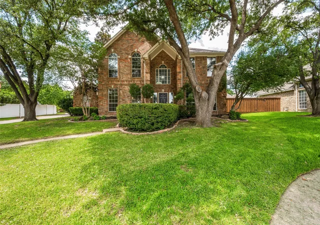 Photo 3 of Sale Pending at 1302 Charlotte Wy, Carrollton, TX 75007 | MLS# 21260734 | Listing updated on 2026-07-17