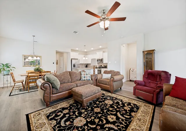 Photo 1 of Single family home for sale at 413 Wiggins Wy, Van Alstyne, TX 75495 | MLS# 21262744 | Listing updated on 2026-08-27