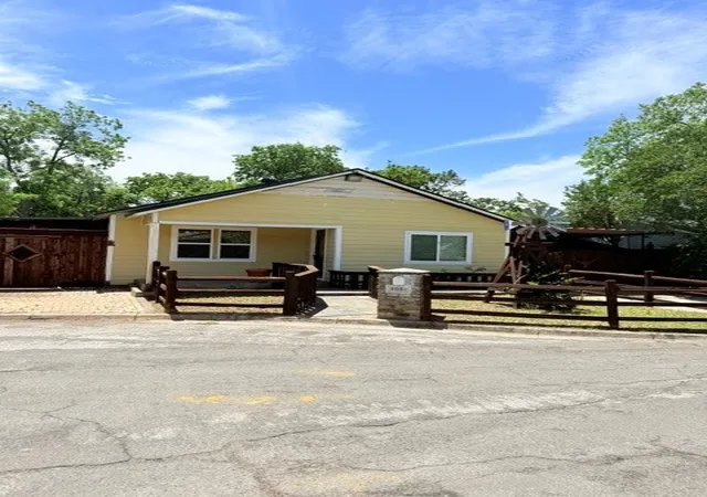 Photo 1 of Sale Pending at 3028 Carnation Ave, Fort Worth, TX 76111 | MLS# 21263588 | Listing updated on 2026-08-24