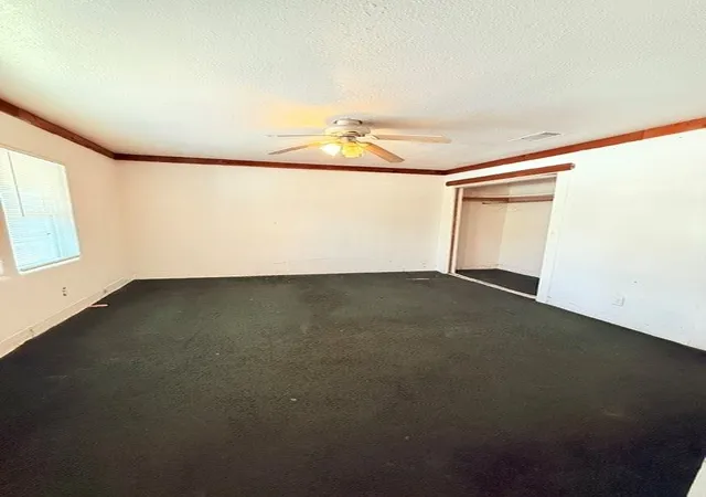 Photo 4 of Sale Pending at 3028 Carnation Ave, Fort Worth, TX 76111 | MLS# 21263588 | Listing updated on 2026-08-24