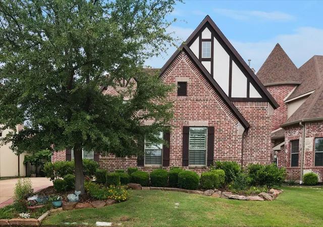 Photo 2 of Single family home for sale at 4512 Florence Dr, Frisco, TX 75034 | MLS# 21263645 | Listing updated on 2026-07-09