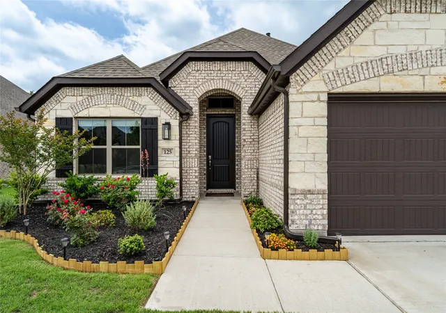 Homes for sale in Greenville, TX | 125 Rosehaven Dr, Greenville, TX 75402 | MLS# 21263866