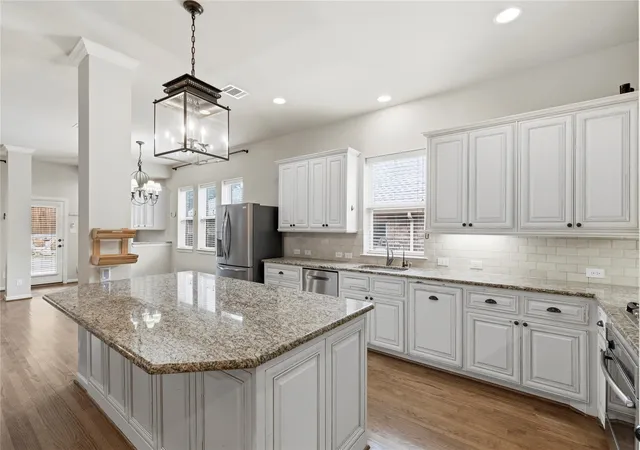 Photo 3 of Single family home for sale at 5900 Cranbrook Ln, Mc Kinney, TX 75070 | MLS# 21263768 | Listing updated on 2026-08-27