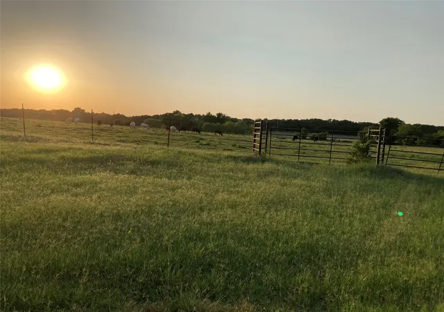 Photo 2 of Sale Pending at Pr 114 Pr 114, Covington, TX 76636 | MLS# 21264082 | Listing updated on 2026-08-17