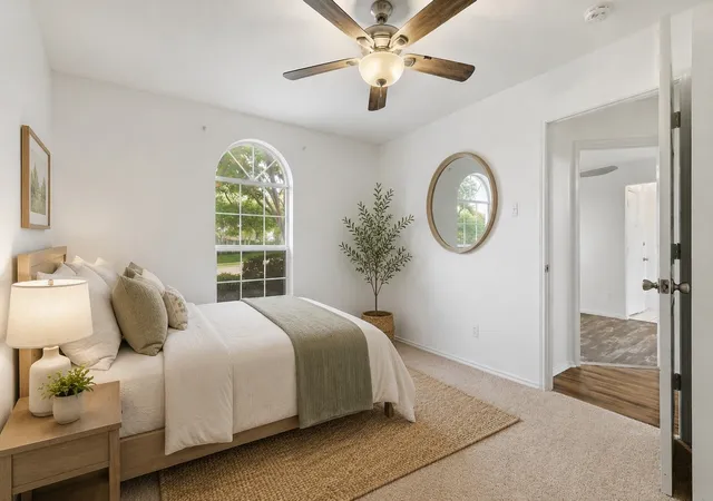 Photo 4 of Sale Pending at 921 High Point Dr, Midlothian, TX 76065 | MLS# 21264128 | Listing updated on 2026-08-24