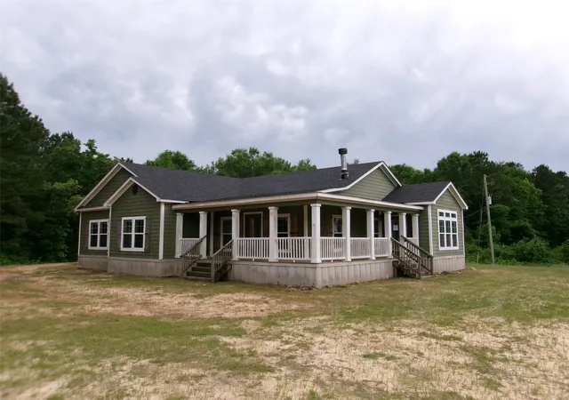 1st image of 810 Williams Rd, Converse, LA 71419 | MLS# 21264242