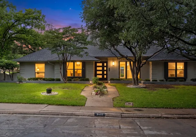 Homes for sale in Dallas, TX | 9405 Rocky Branch Dr, Dallas, TX 75243 | MLS# 21244317