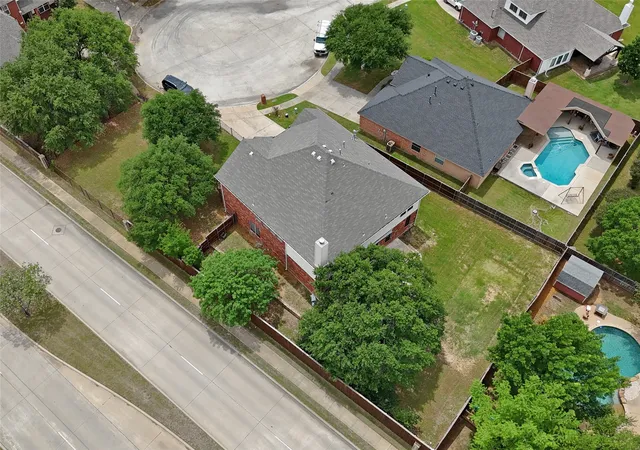 Photo 40 of Single family home for sale at 4107 Pine Glen Rd, Corinth, TX 76208 | MLS# 21262790 | Listing updated on 2026-10-06