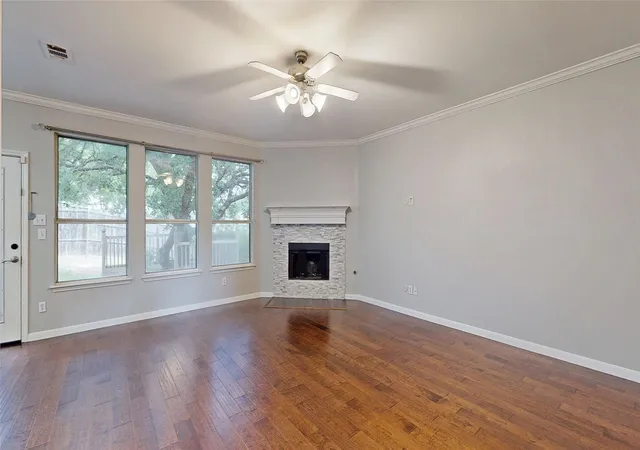 Photo 4 of Single family home for sale at 4107 Pine Glen Rd, Corinth, TX 76208 | MLS# 21262790 | Listing updated on 2026-10-06