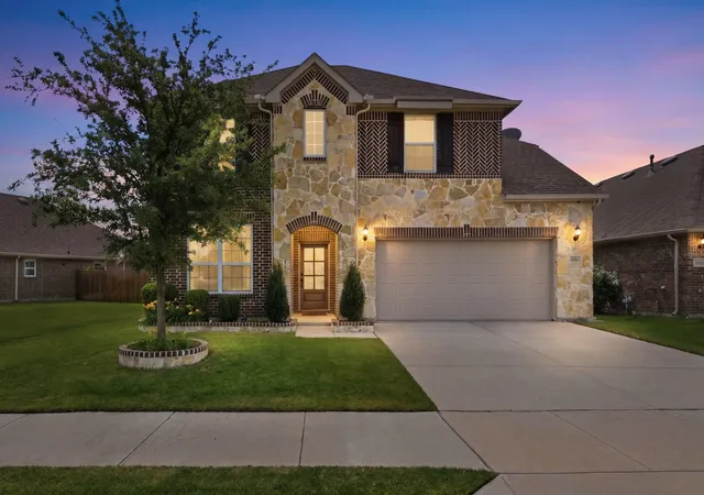 Homes for sale in Haslet, TX | 1101 Pinnacle Breeze Dr, Haslet, TX 76052 | MLS# 21262466
