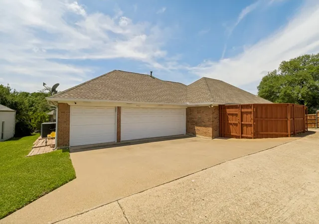 36th image of 9502 Moss Haven Dr, Dallas, TX 75231 | MLS# 21238676
