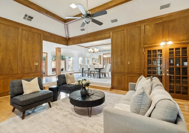 5th image of 9502 Moss Haven Dr, Dallas, TX 75231 | MLS# 21238676