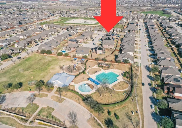 Photo 3 of Single family home for sale at 505 Winterwood Ct, Fort Worth, TX 76131 | MLS# 21261605 | Listing updated on 2026-10-02